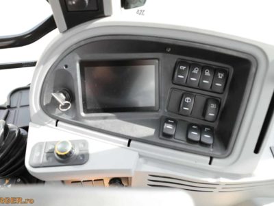 Buldoexcavator JCB 3CX NOU