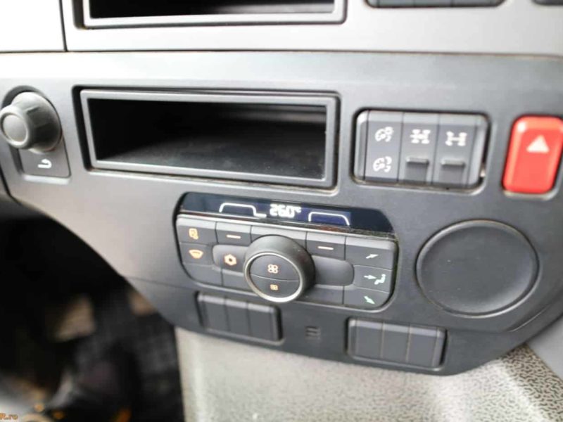 Autobasculanta DAF CF450 FAD